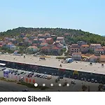 Apartamento Center *
