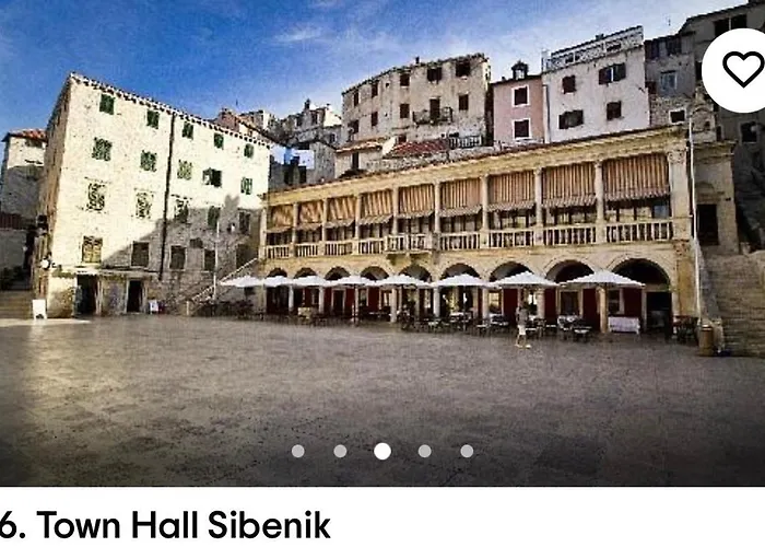 Top City Center Apartments *