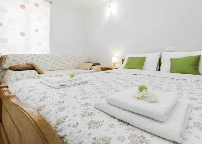 Apartment Top City Center Apartments Sibenik