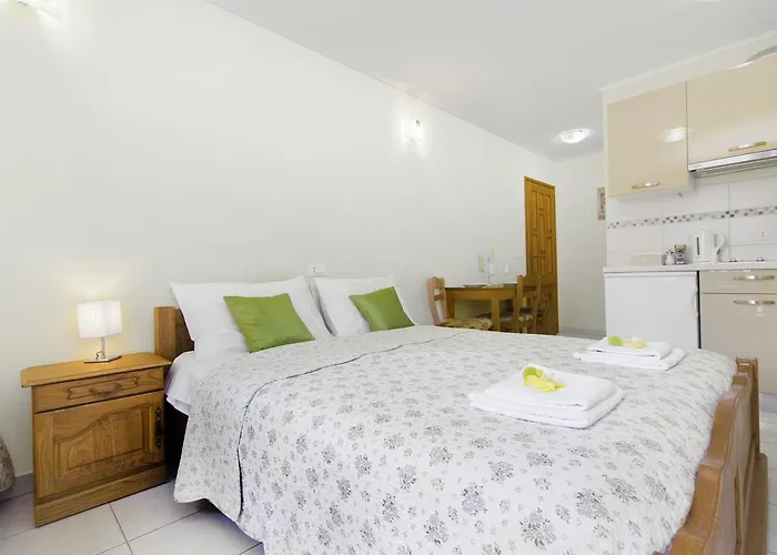 Top City Center Apartments *